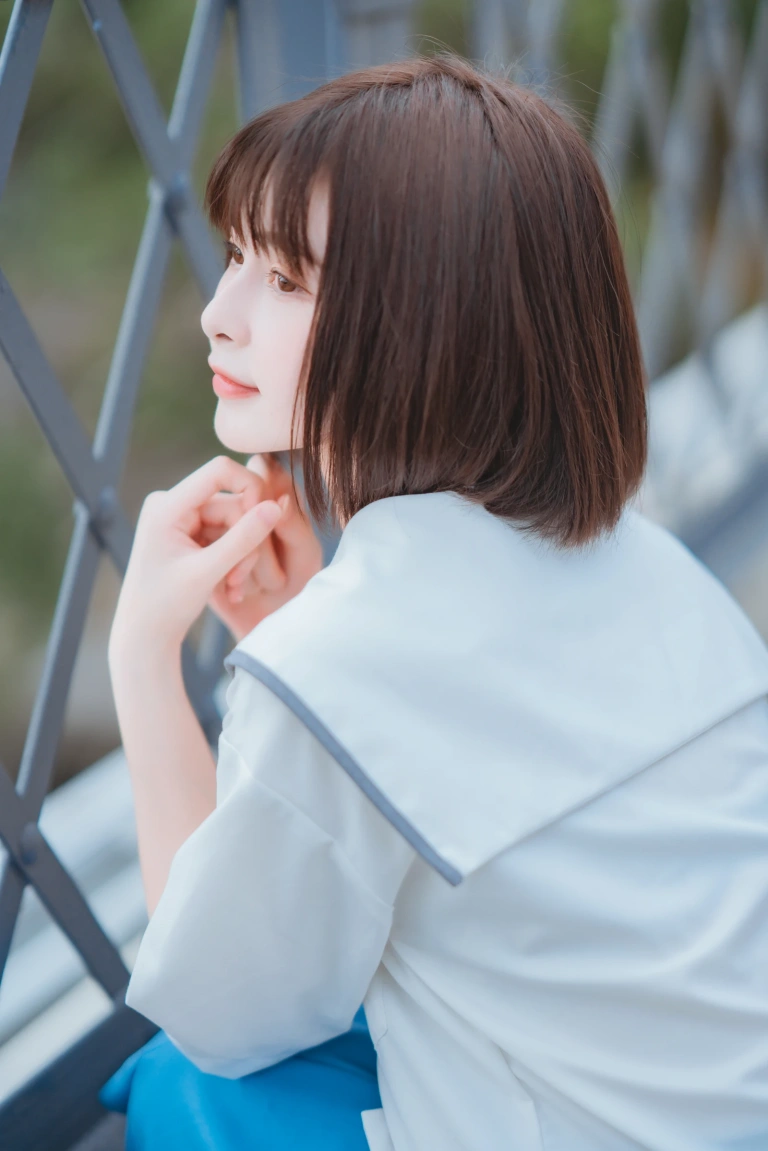 河豚抚子《和春天有个约会》主题写真：22张全套美图