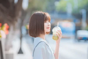 河豚抚子《和春天有个约会》主题写真：22张全套美图