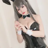 小仓千代《麻衣兔女郎》主题写真：24张全套美图