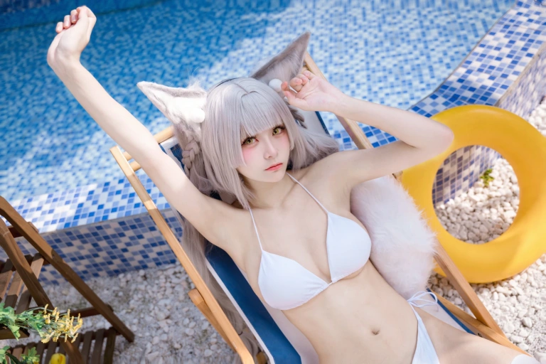 九柒喵《朝凪泳装》主题写真：29张全套美图