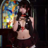 伊喵君《萝贝莉雅》主题写真：29张全套美图