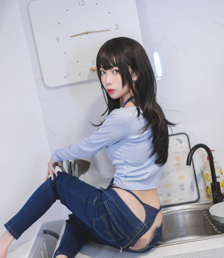 杏仁曲奇《吉他妹妹 2.0版》主题写真：41张全套美图