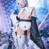 虎森森《2B女仆》主题写真：15张全套美图