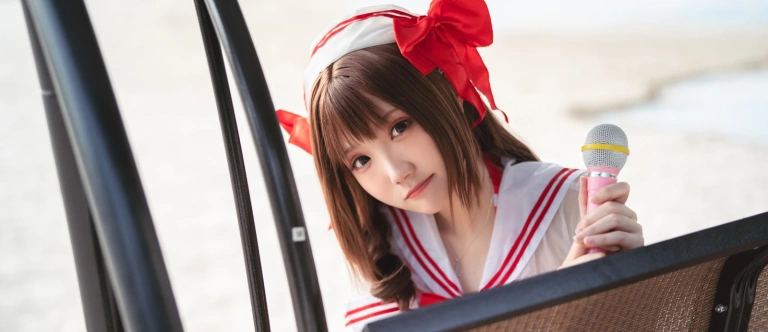 瓜希酱《岛村卯月 泳衣》主题写真：30张全套美图