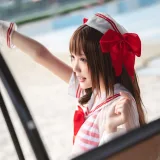 瓜希酱《岛村卯月 泳衣》主题写真：30张全套美图