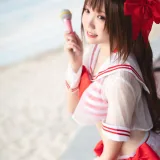 瓜希酱《岛村卯月 泳衣》主题写真：30张全套美图