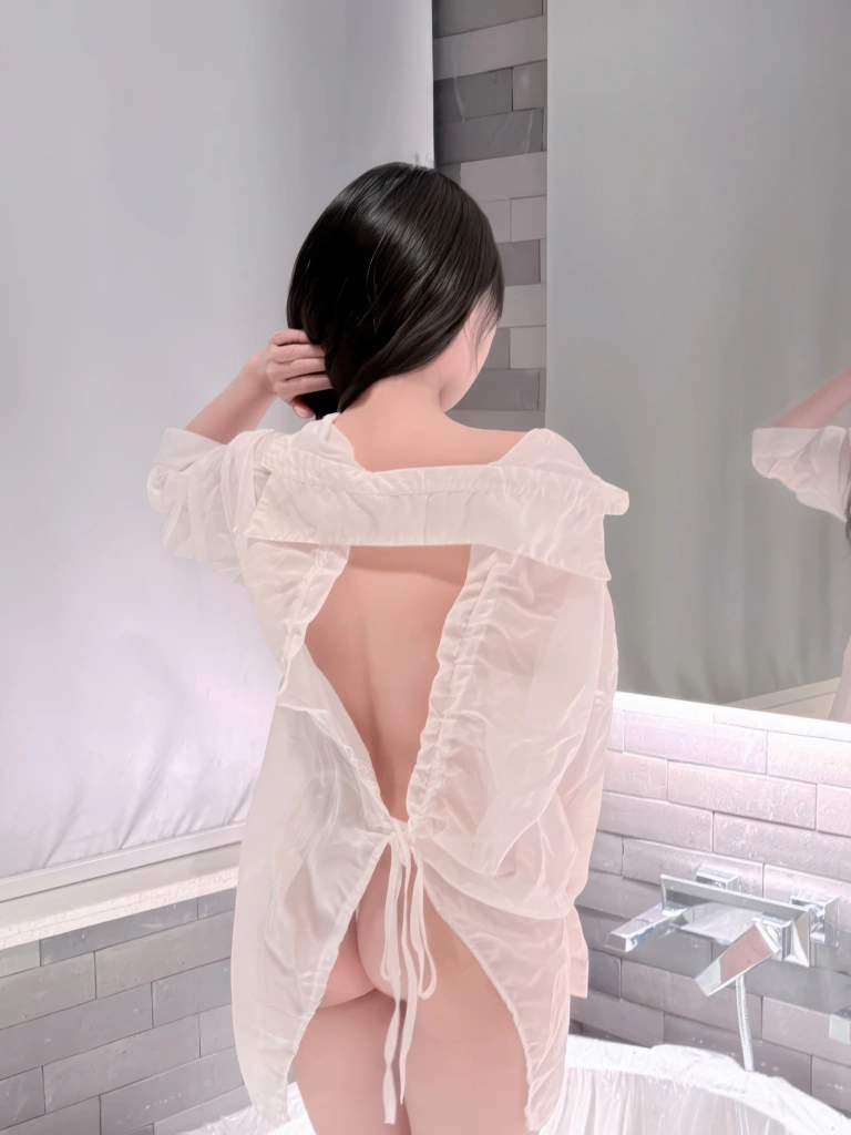 真宝《白衬衫》主题写真：53张全套美图，含2个视频