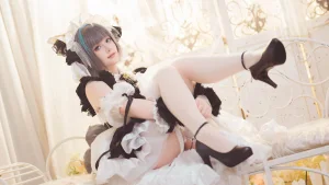 屿鱼《碧蓝航线 柴郡》主题写真：54张全套美图