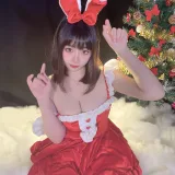 一只废喵《圣诞比基尼+连衣裙》主题写真：72张全套美图，含3个视频