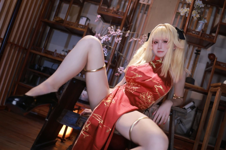 桜满三时《萌姬联合 旗袍》主题写真：83张全套美图