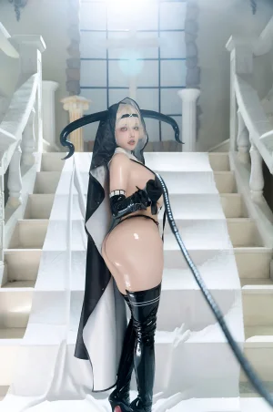 古阿扎《恶魔修女》主题写真：89张全套美图