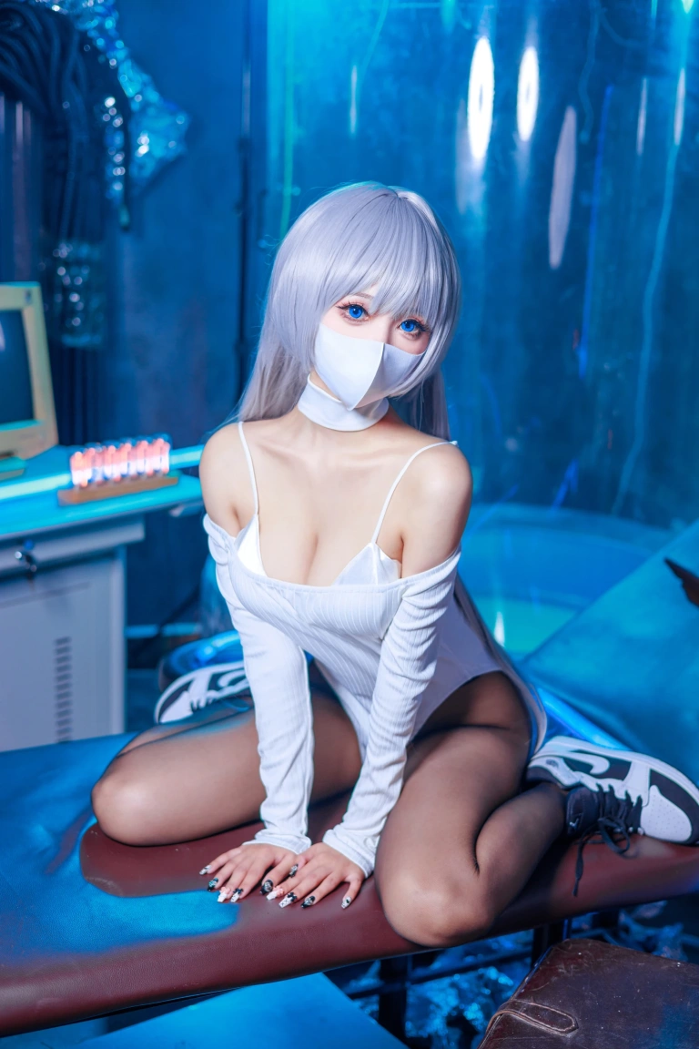仙女月《ivy》主题写真：48张全套美图，含1个视频