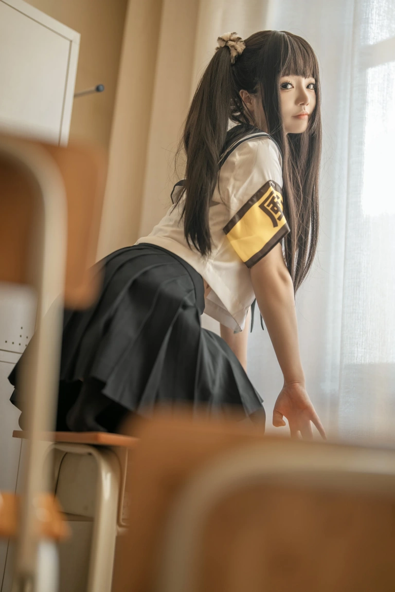 桃良阿宅《教室JK》主题写真：33张全套美图