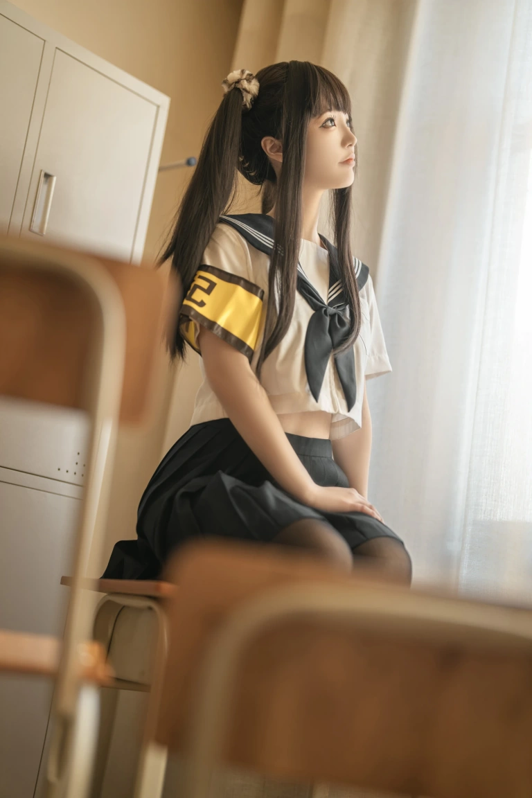 桃良阿宅《教室JK》主题写真：33张全套美图