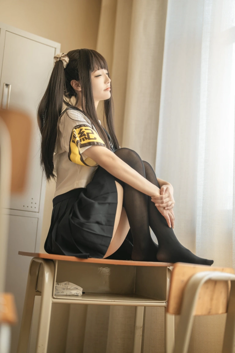 桃良阿宅《教室JK》主题写真：33张全套美图