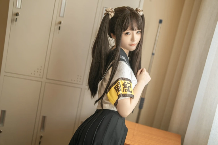 桃良阿宅《教室JK》主题写真：33张全套美图