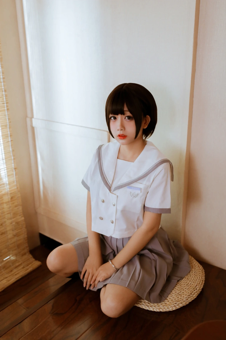 日奈娇(椎名莜)《和风jk》主题写真：40张全套美图