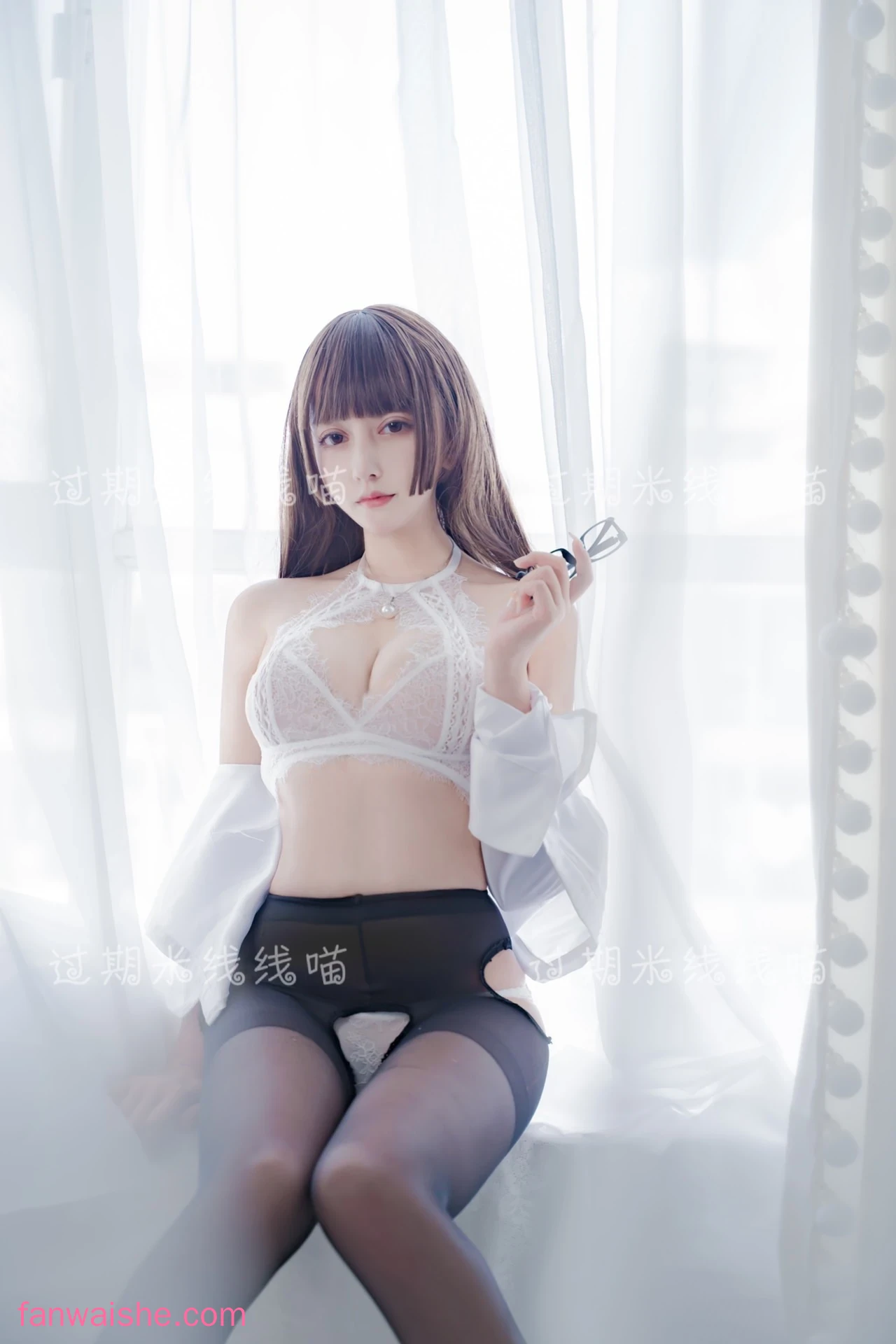 过期米线线喵 过期米线线喵 NO.004 - 白色ol