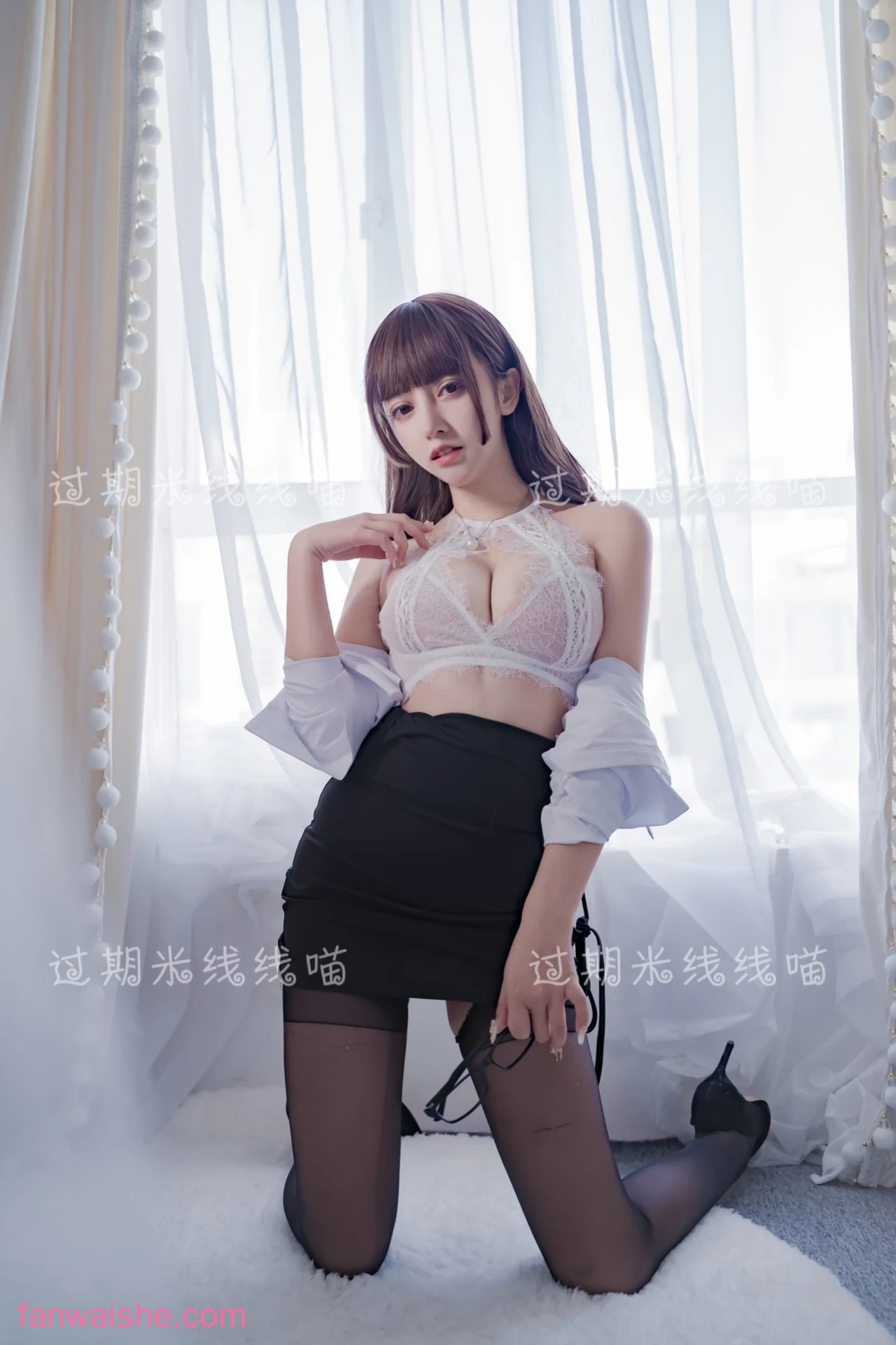 过期米线线喵 过期米线线喵 NO.004 - 白色ol
