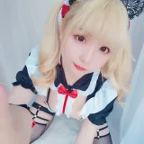 星之迟迟《VOL.4 元气女仆包》主题写真：66张全套美图