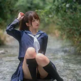 雫しずく《川で水遊び》主题写真：110张全套美图