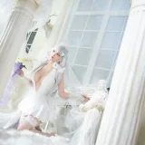 叉子宝宝《碧蓝光辉》主题写真：11张全套美图