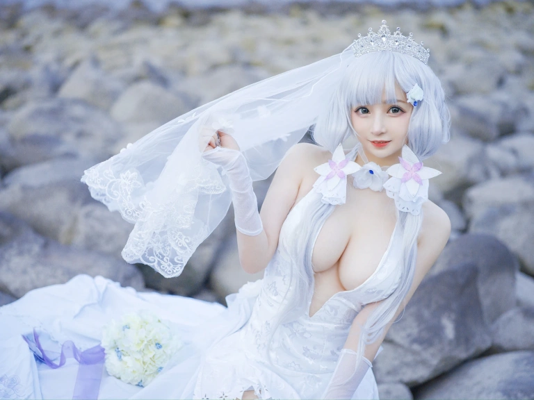 叉子宝宝《碧蓝光辉》主题写真：11张全套美图