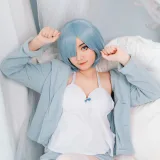许枳《蕾姆的小床》主题写真：21张全套美图