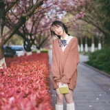清青琴玖《想和你一起在四月吹春风》主题写真：25张全套美图