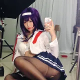 白烨《学姐校服自拍》主题写真：26张全套美图