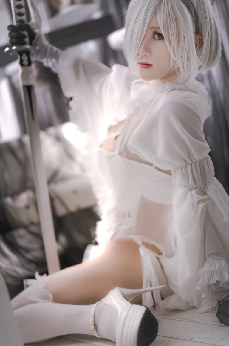桜满三时《2B花嫁》主题写真：20张全套美图