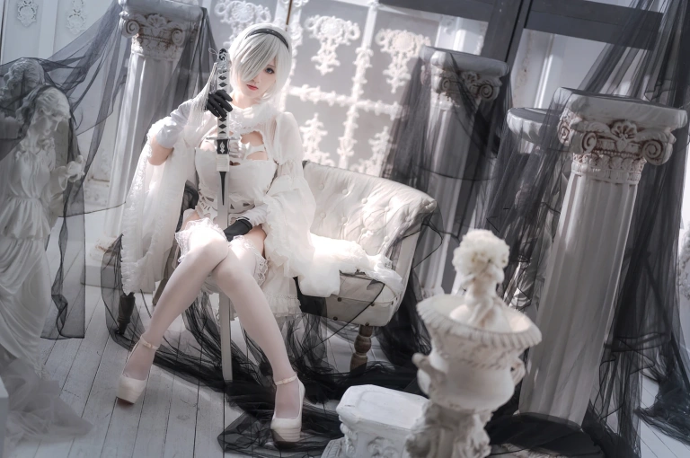 桜满三时《2B花嫁》主题写真：20张全套美图