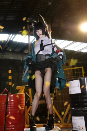 双木扶苏《绝区零 星见雅》主题写真：30张全套美图