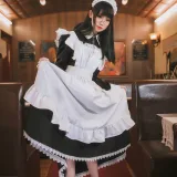 焖焖碳《女仆》主题写真：33张全套美图