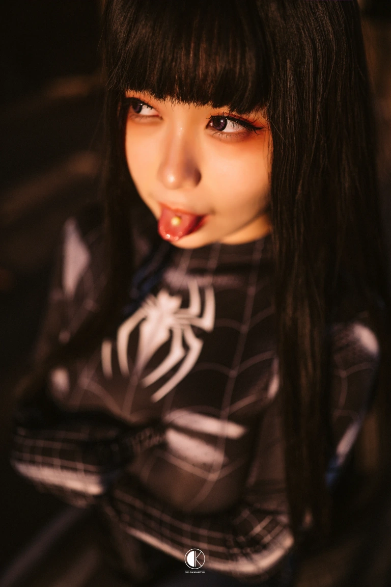 末夜《蜘蛛侠妹妹》主题写真：33张全套美图