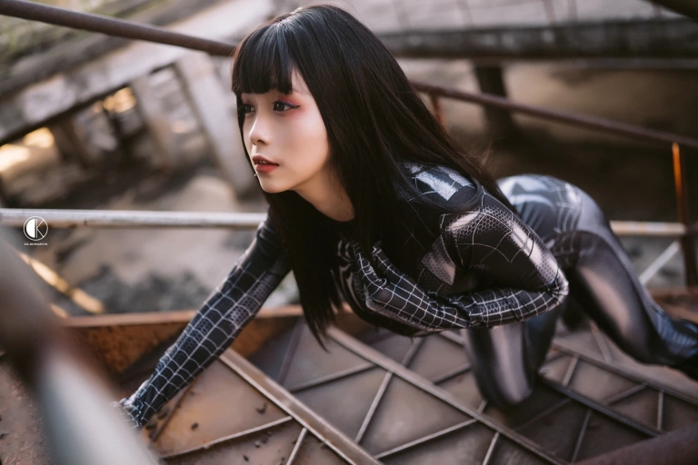 末夜《蜘蛛侠妹妹》主题写真：33张全套美图