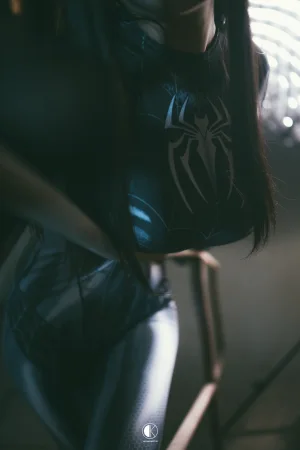 末夜《蜘蛛侠妹妹》主题写真：33张全套美图