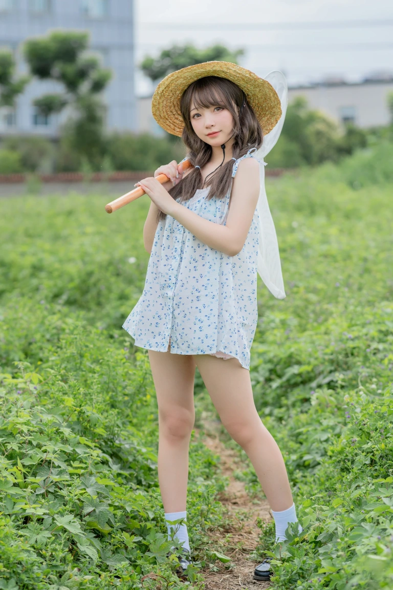 花铃《田野》主题写真：39张全套美图