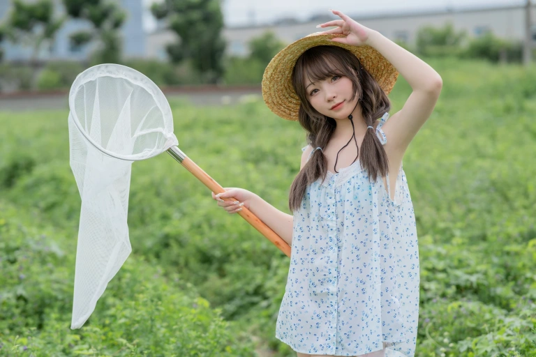 花铃《田野》主题写真：39张全套美图