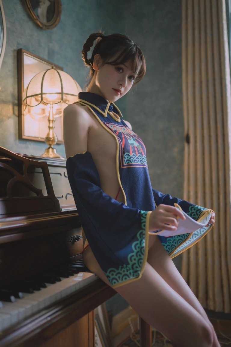 星黛鹿鹿《小僵尸》主题写真：53张全套美图