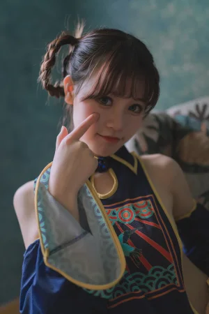 星黛鹿鹿《小僵尸》主题写真：53张全套美图