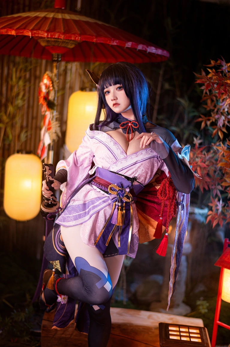 伊喵君&桃景三酪《《原神 鸣神双人》 八重&雷神 双倍快乐》主题写真：57张全套美图，含1个视频