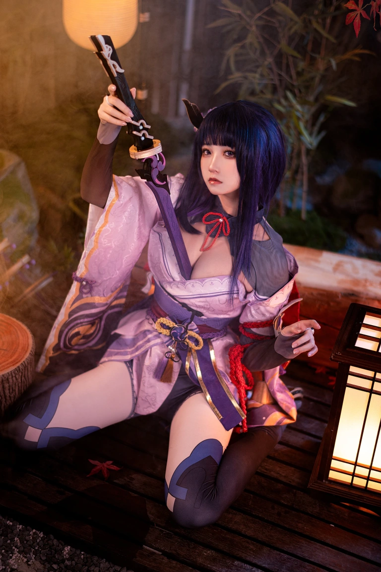 伊喵君&桃景三酪《《原神 鸣神双人》 八重&雷神 双倍快乐》主题写真：57张全套美图，含1个视频