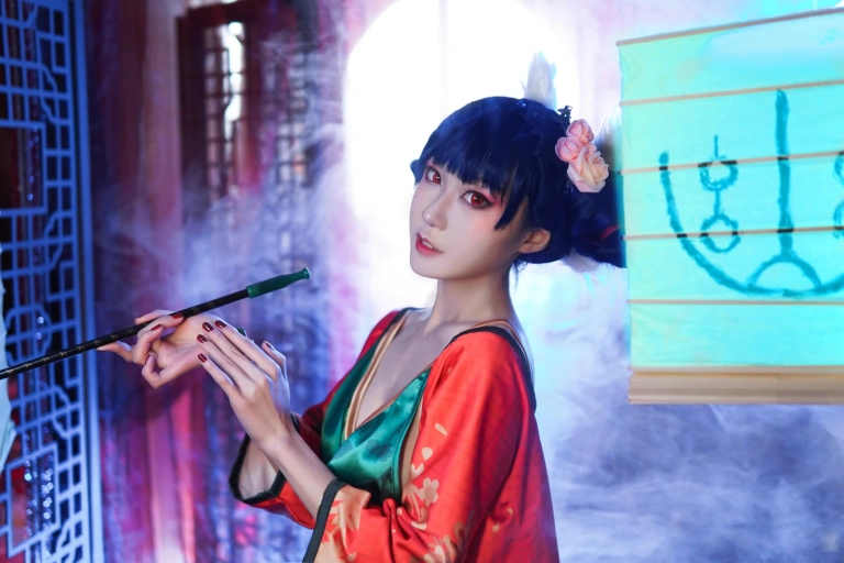 阿包也是兔娘《白蛇起源 宝青坊主》主题写真：9张全套美图