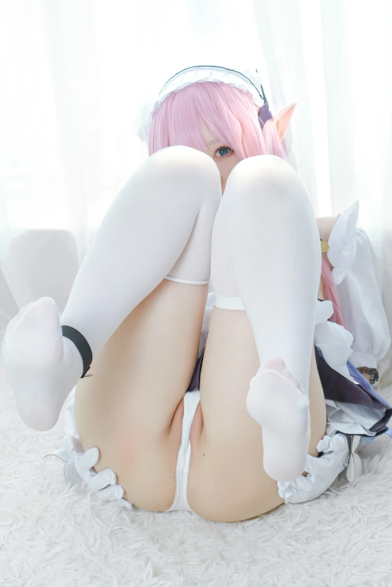 朝霧愛《Elysia 爱莉希雅》主题写真：33张全套美图