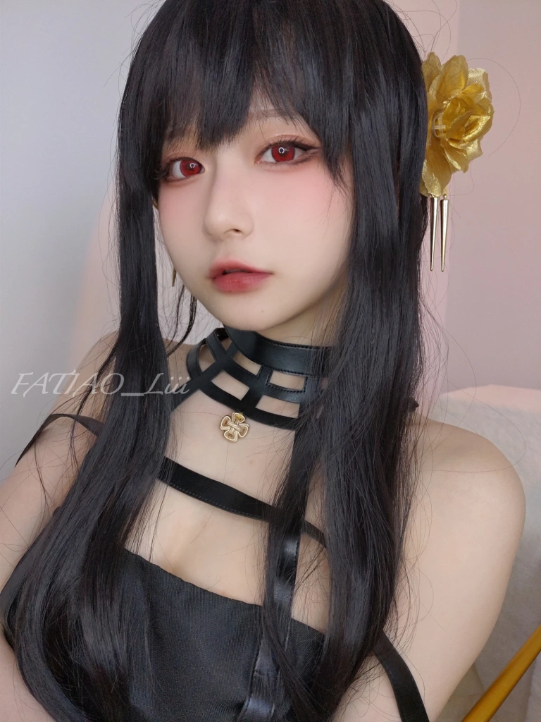 迷之呆梨《Yor Forger》主题写真：58张全套美图