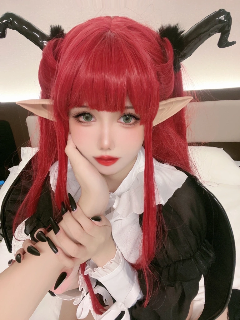 仙女月《喜多川海梦魅魔》主题写真：15张全套美图