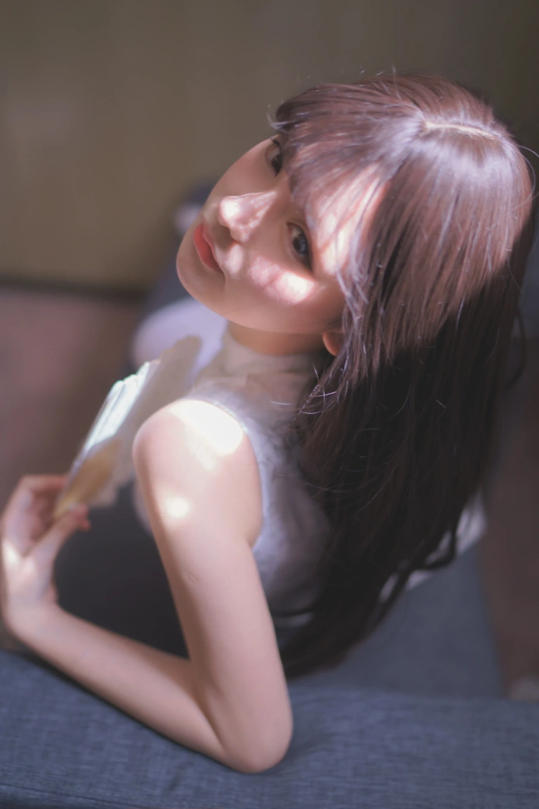 前羽《中華旗袍 チャイナドレス》主题写真：17张全套美图