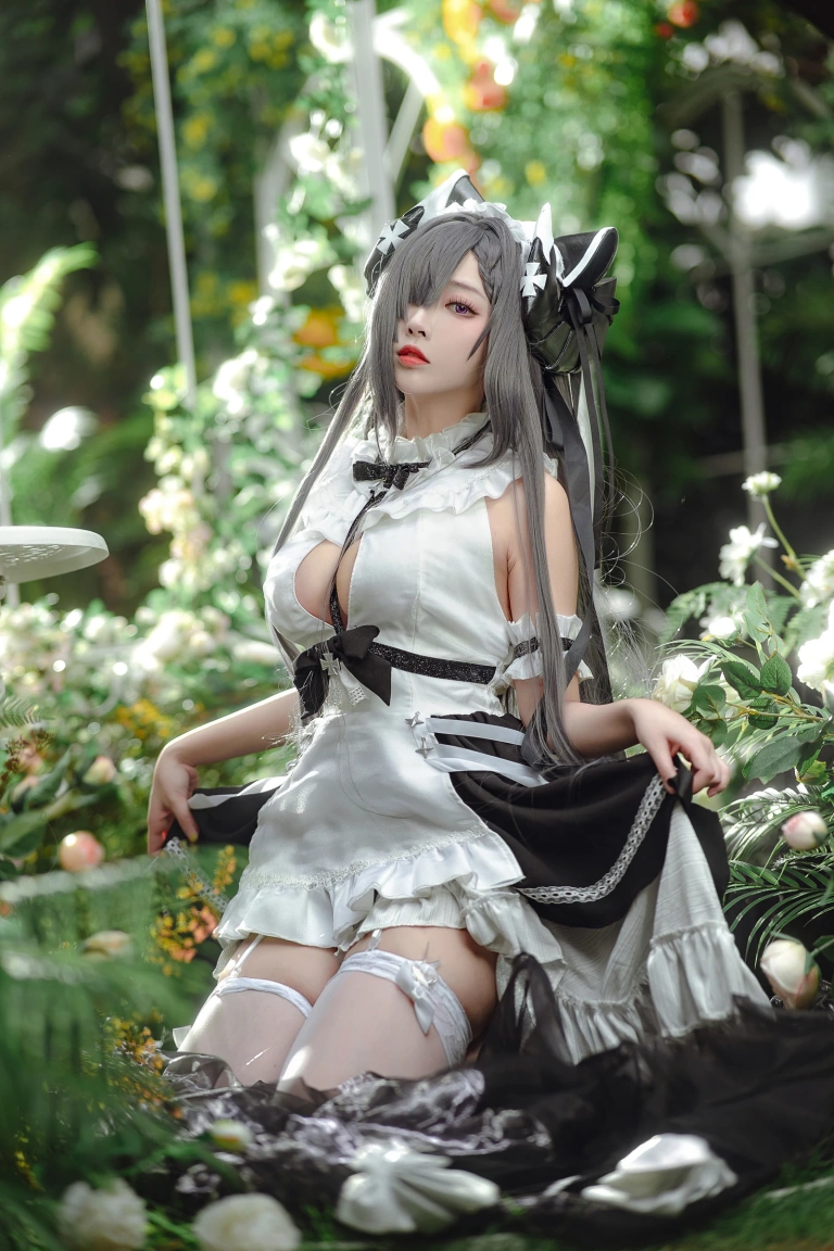 宮本桜《奥古斯特 女仆装》主题写真：20张全套美图