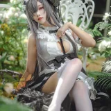 宮本桜《奥古斯特 女仆装》主题写真：20张全套美图